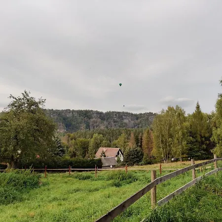 Ubytování v soukromí Mezná 85 Hřensko