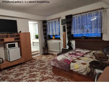 Privatunterkunft Mezna 85 *