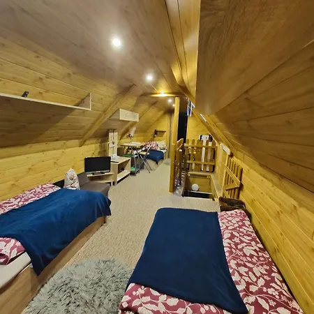 Δωμάτια σε οικογενειακή κατοικία Mezna 85 Hřensko