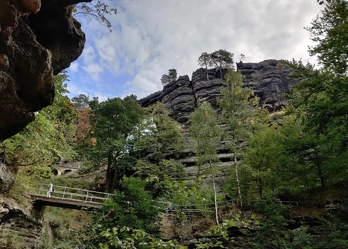 Mezna 85 赫任斯科