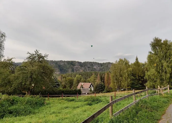 民宿 Mezna 85 赫任斯科